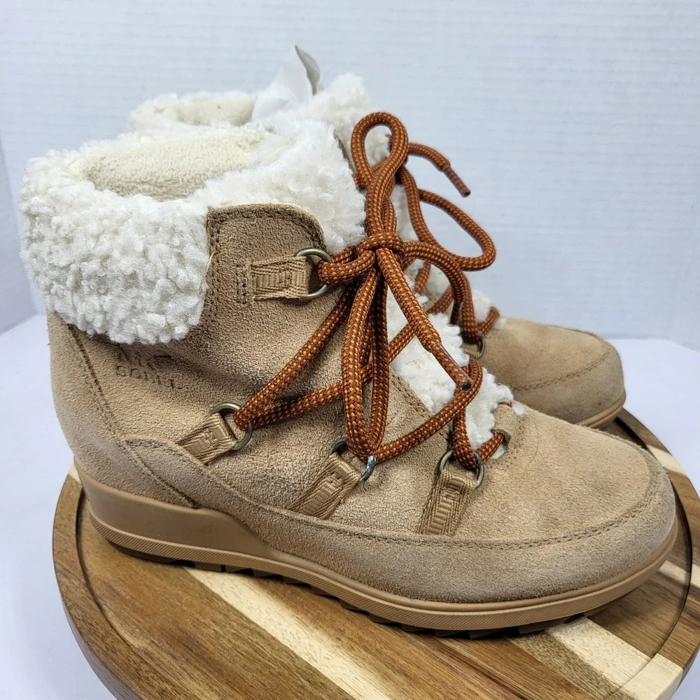 SOREL Women's Evie Cozy Lace Bootie Waterproof Tawny Buff‎ Wedge Size 7